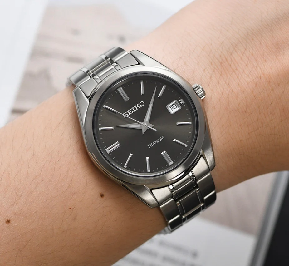 SEIKO CLASSIC TITANIUM SUR375P1 - Image 9