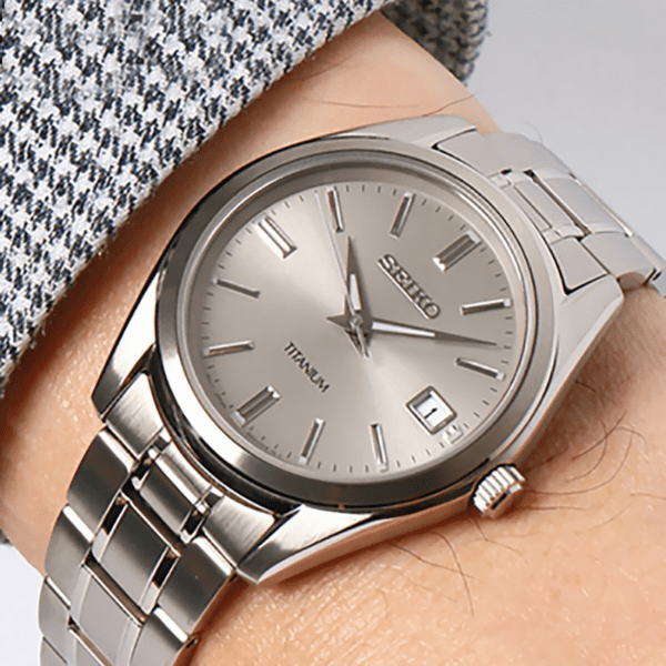 SEIKO CLASSIC TITANIUM SUR369P1 - Image 3