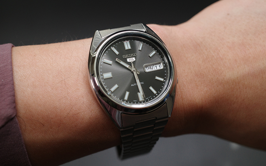 SEIKO 5 SAT SNXS79K - Image 11