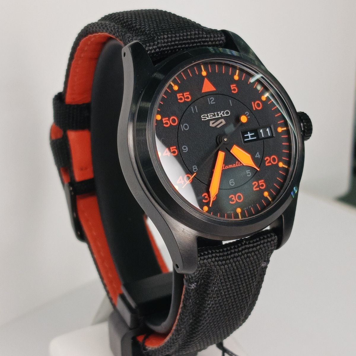 SEIKO 5 SPORTS SRPH33K1 - Image 3