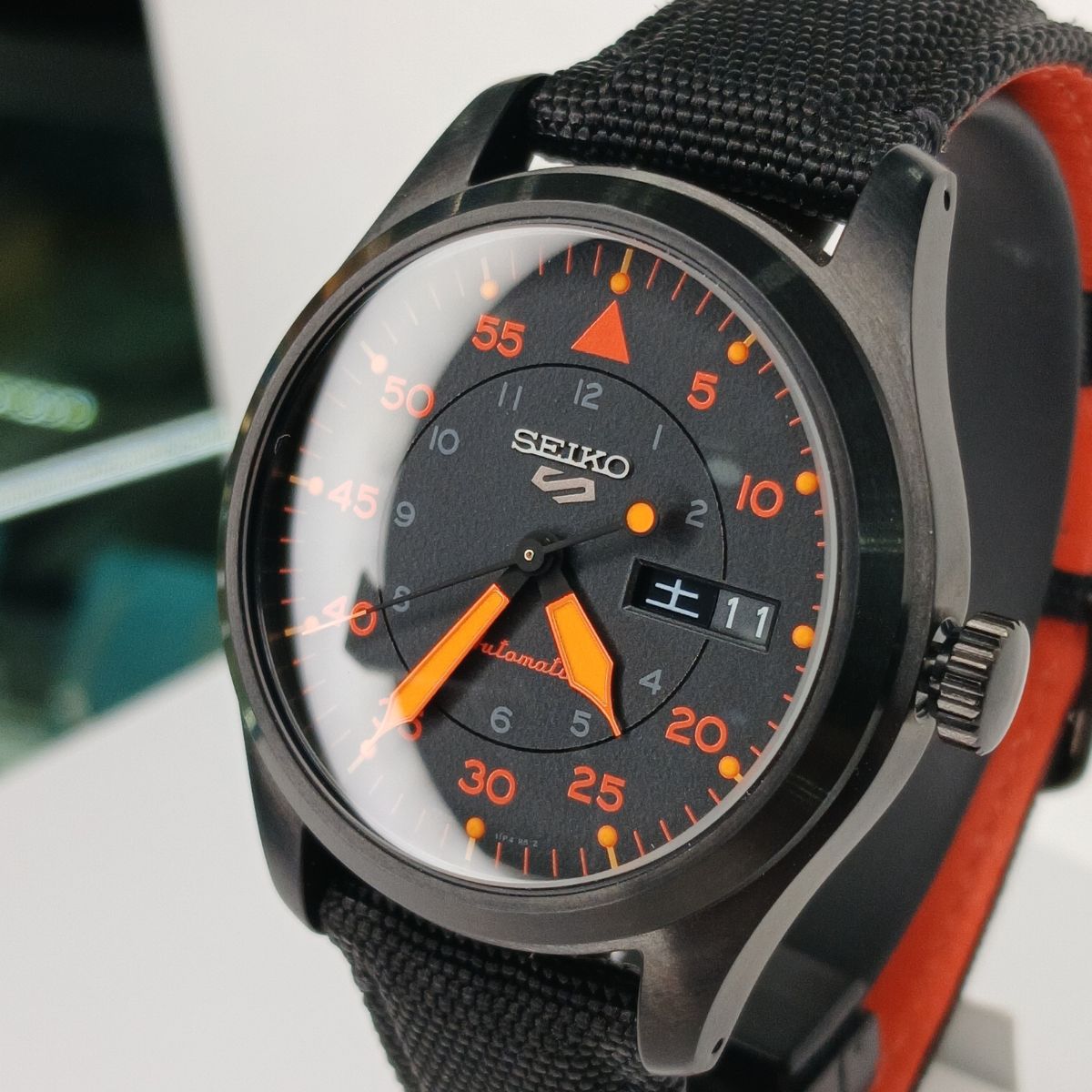 SEIKO 5 SPORTS SRPH33K1 - Image 5